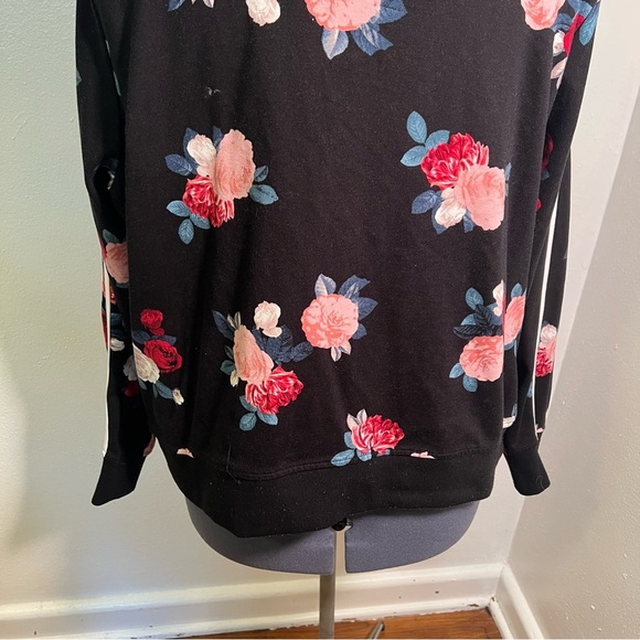 Torrid Black Floral Zipper Jacket 3X - Picture 10 of 11